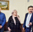 Анзор Езаов и Жанна Арипшева побывали в гостях у учительницы начальных классов Хосаевой Жанет Ахматовны - Управление образования